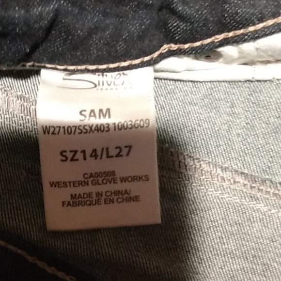 Jean capris - Picture 3 of 3